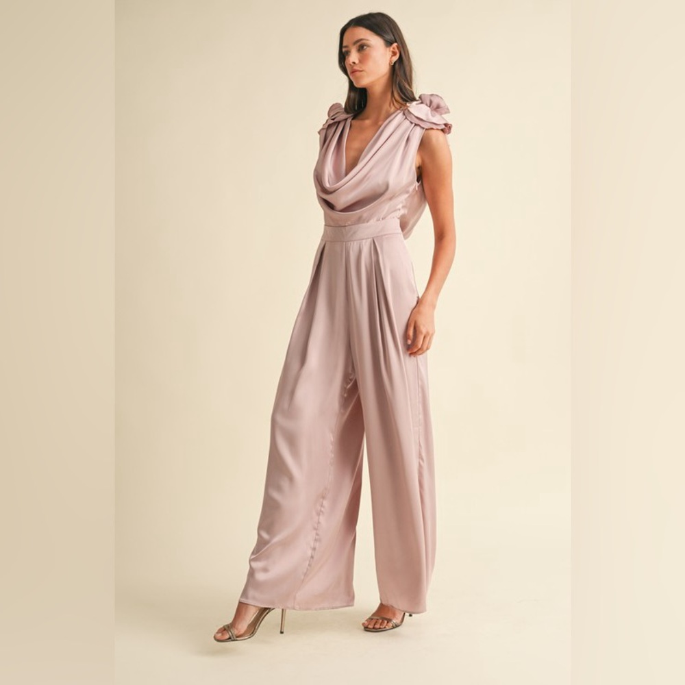 31. MABLE COST 🛑Rose Jumpsuit Plunge mauve Silky Cowl Neck Sleeveless romper - Picture 2 of 6